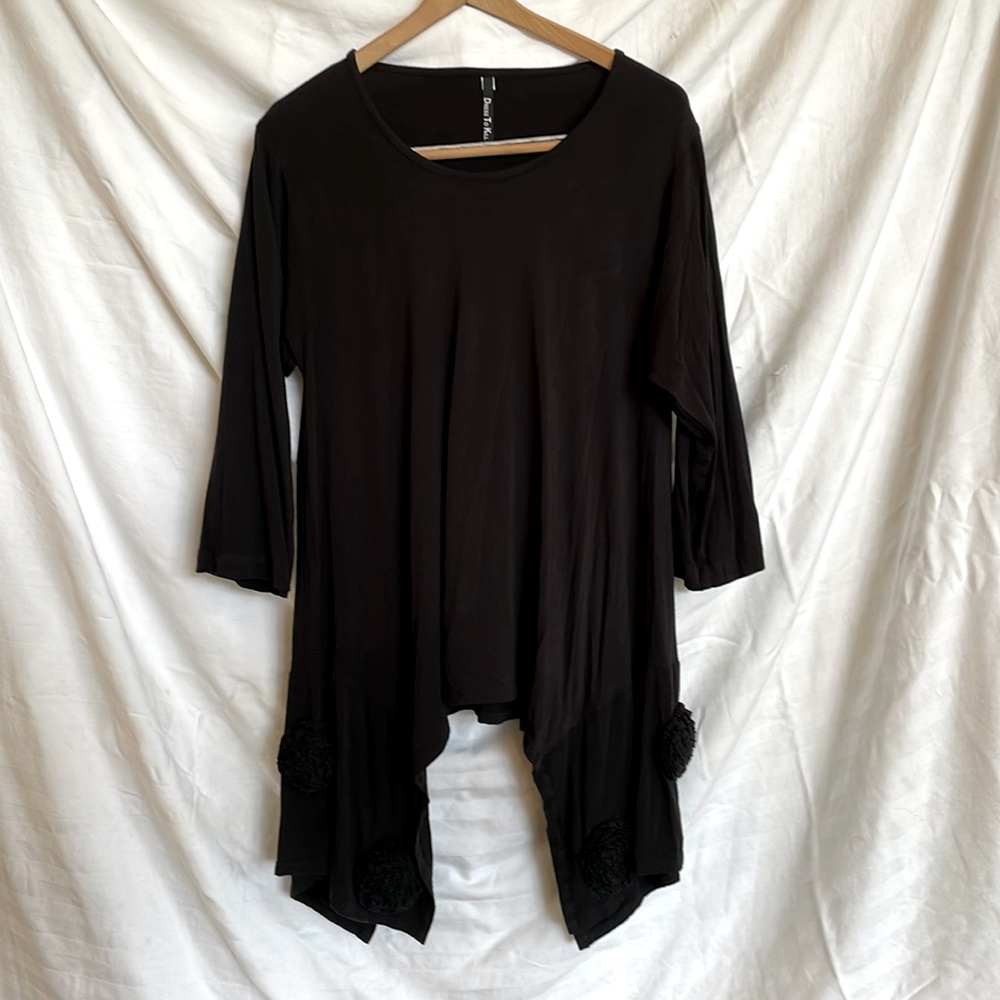 Dress to Kill Black cotton tunic